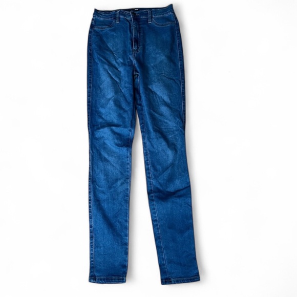 FASHION NOVA HIGH WAISTED JEANS - Picture 1 of 5